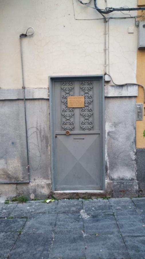 Da Rosalba Apartment Napoli Bagian luar foto