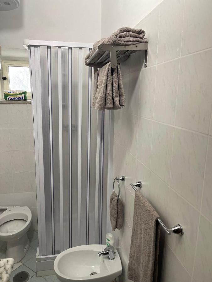 Da Rosalba Apartment Napoli Bagian luar foto