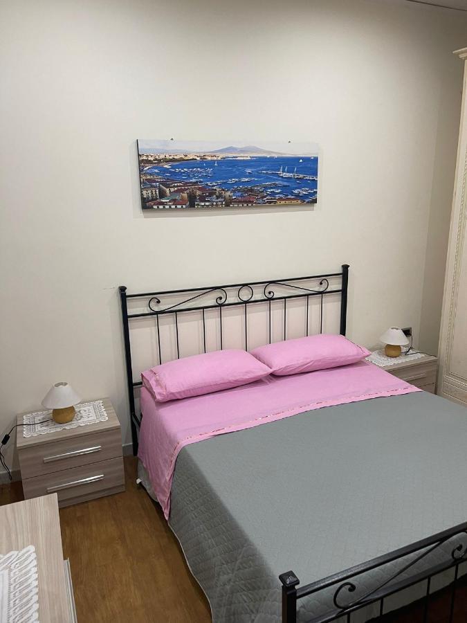 Da Rosalba Apartment Napoli Bagian luar foto